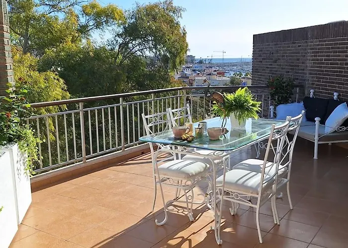 Seaview Penthouse * Торевьиа